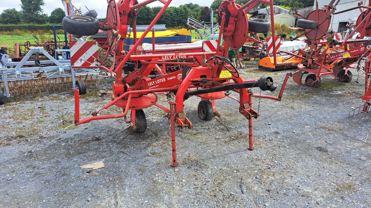 Lely 770 Lotus tedder - Image 2