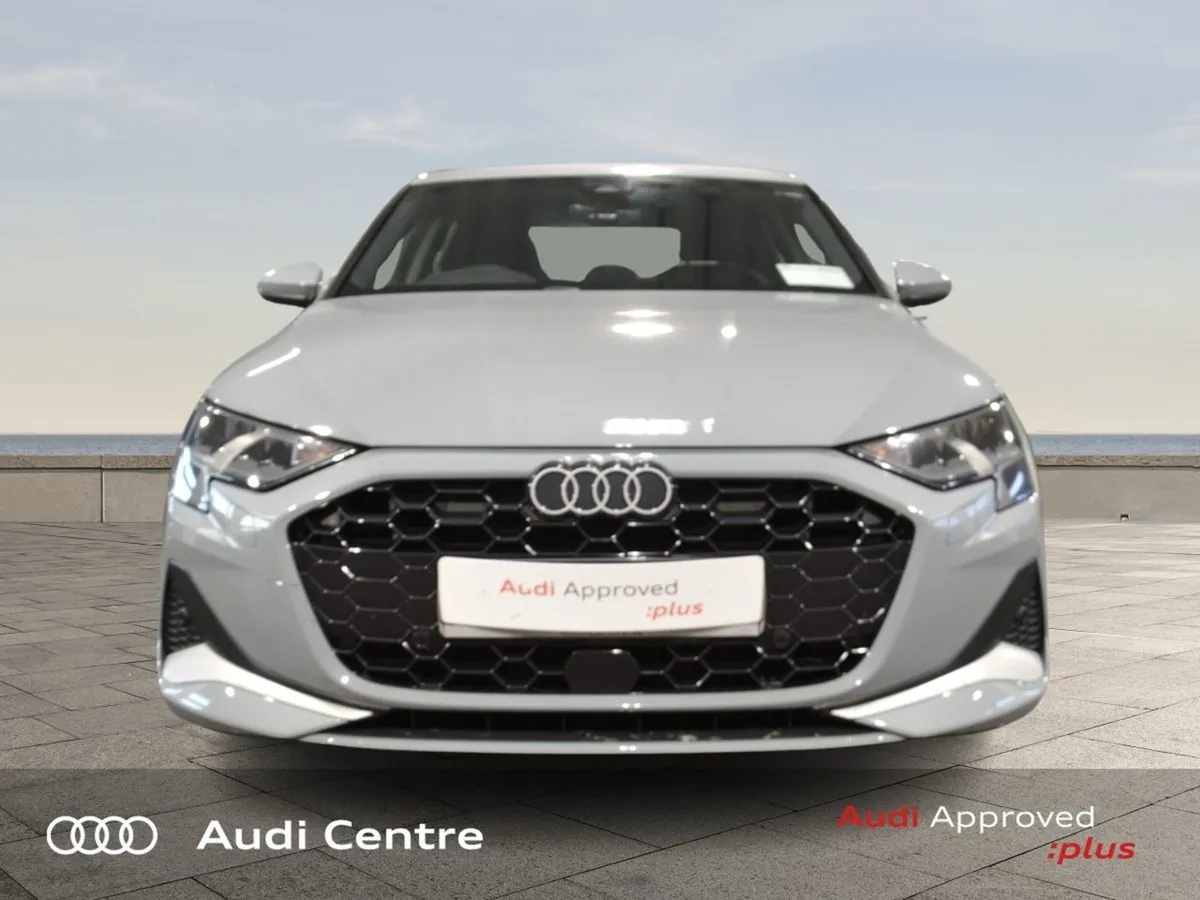 Audi A3 SB 30 Tfsi 115HP SE - Image 2