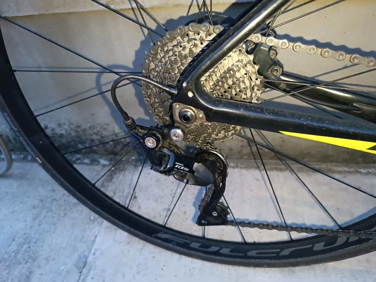 Giant defy - Image 4