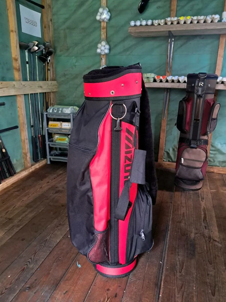 Mizuno golf bag - Image 1
