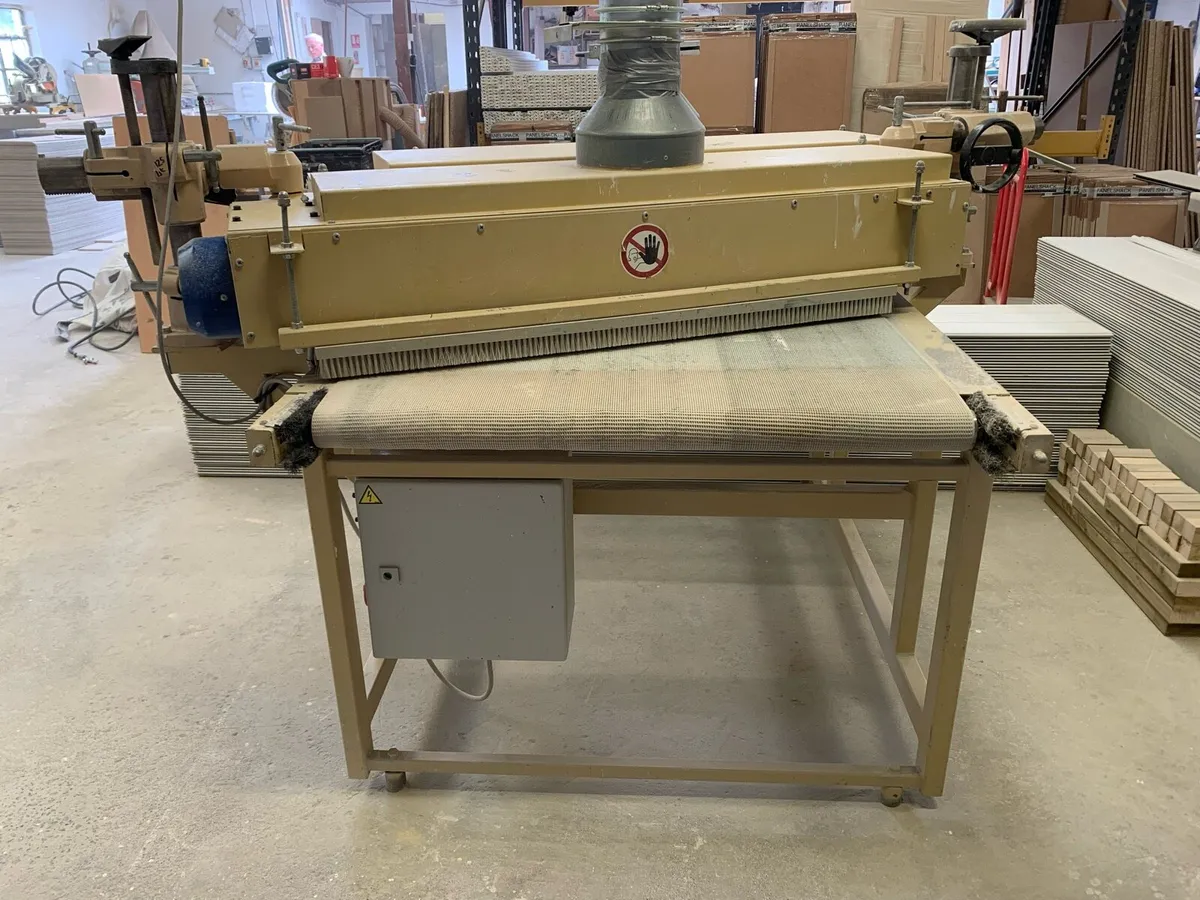 Brush sander - sanding machine - Image 1