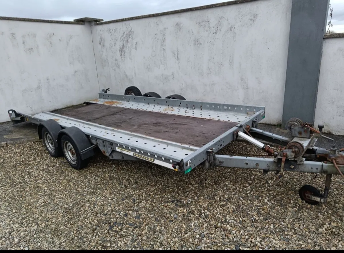 Car transporter