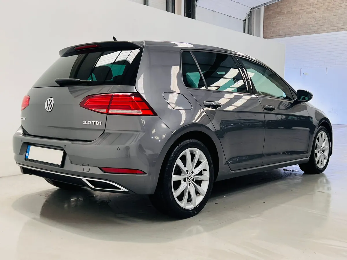2017 Volkswagen Golf GT 2.0 TDi Highline - Image 4