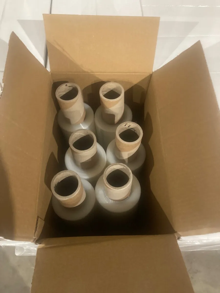 Plastic wrapping - Image 1