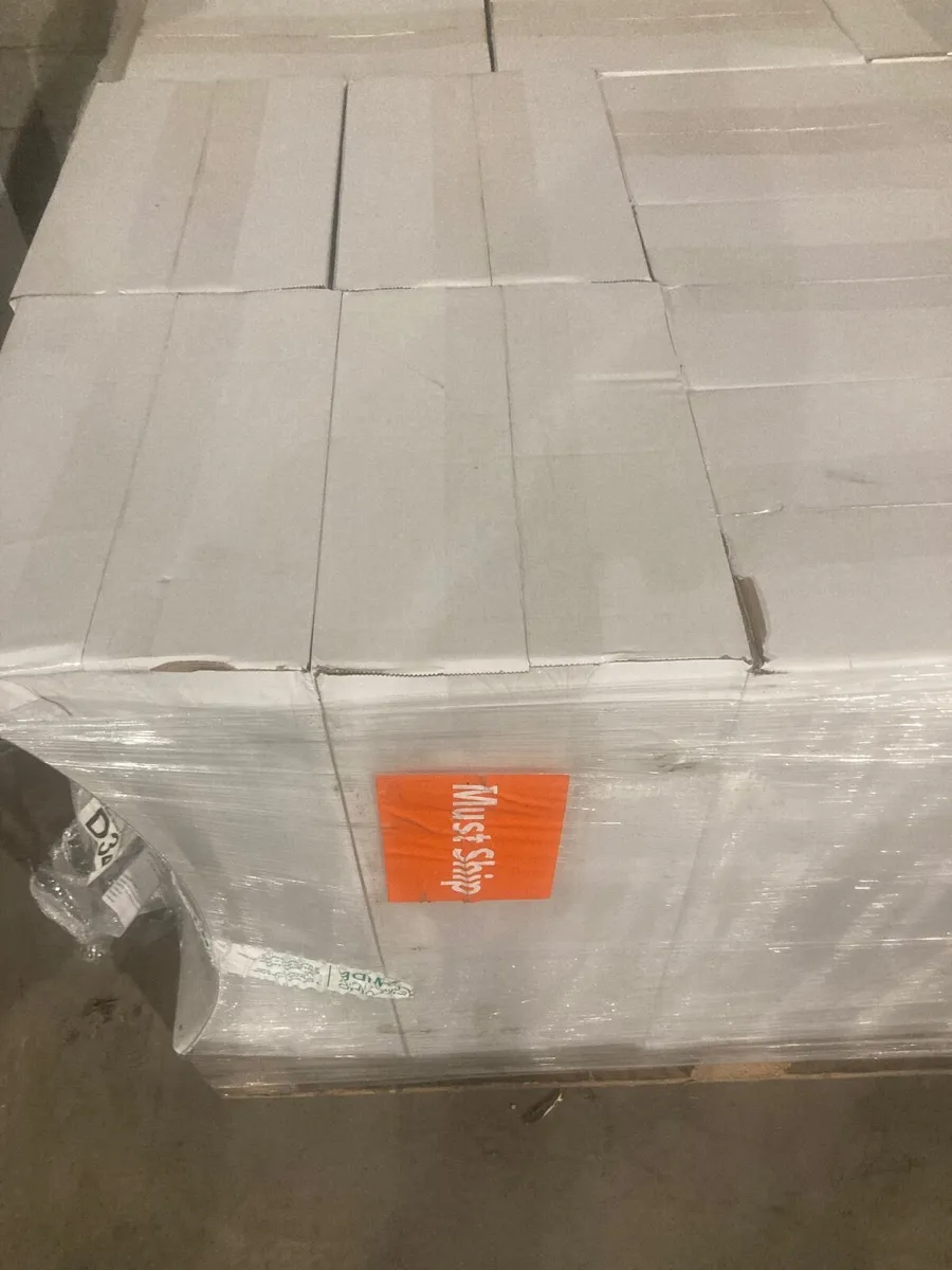Plastic wrapping - Image 2