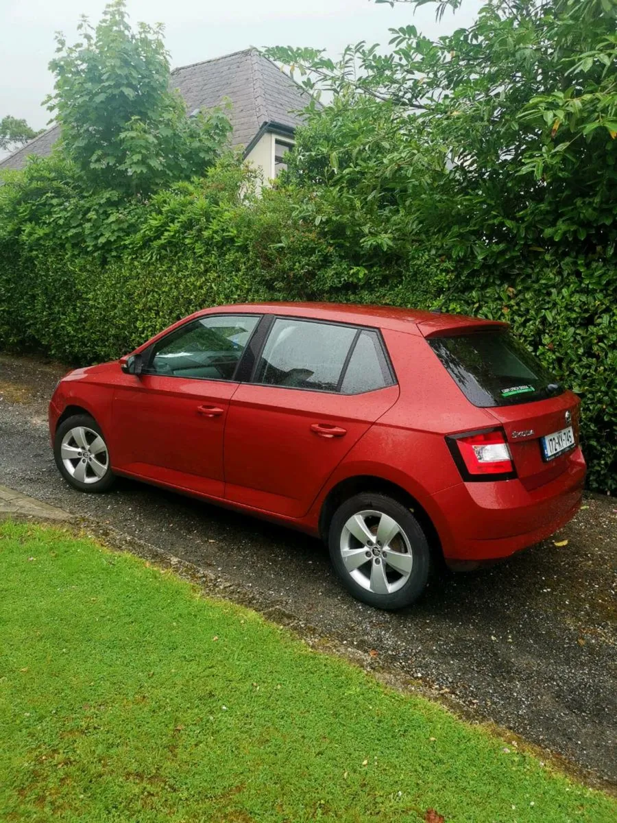 Car - Image 1