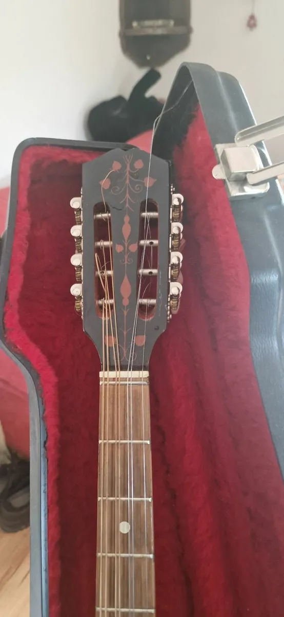 Greek Bouzouki - Image 1