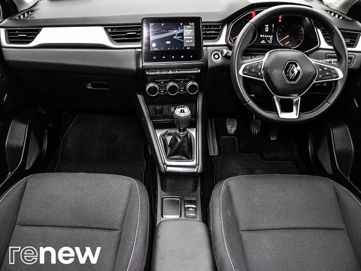 Renault Captur Iconic dCi 95 Manual My19 - Image 3
