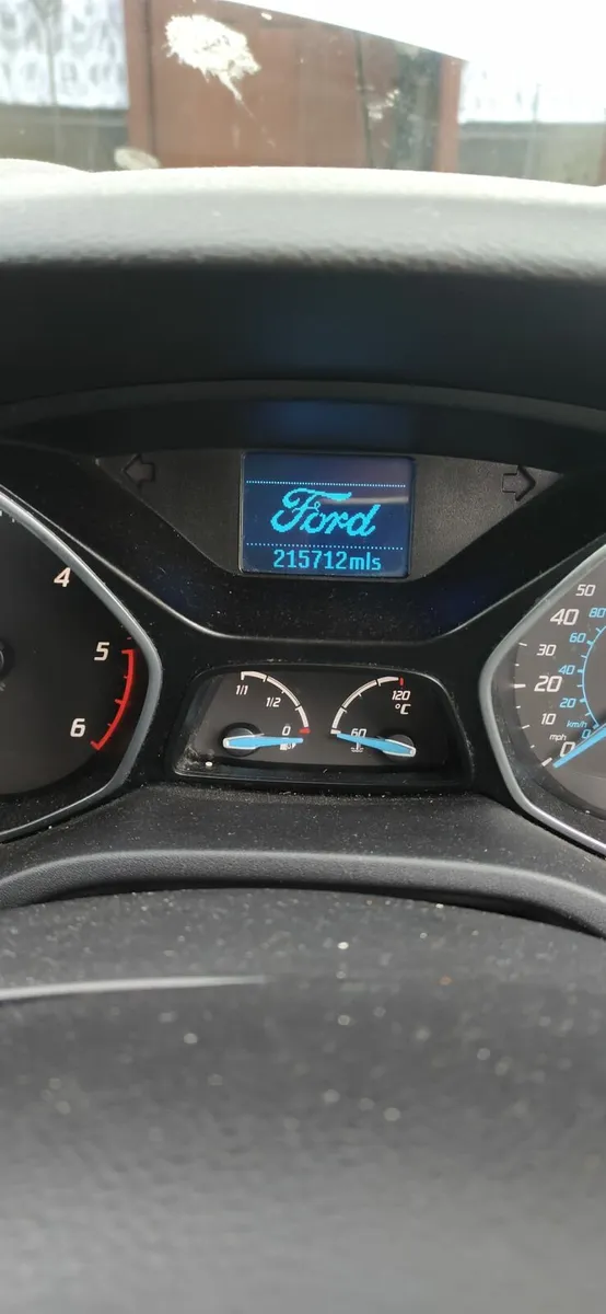 Ford Focus 2011 - Image 4