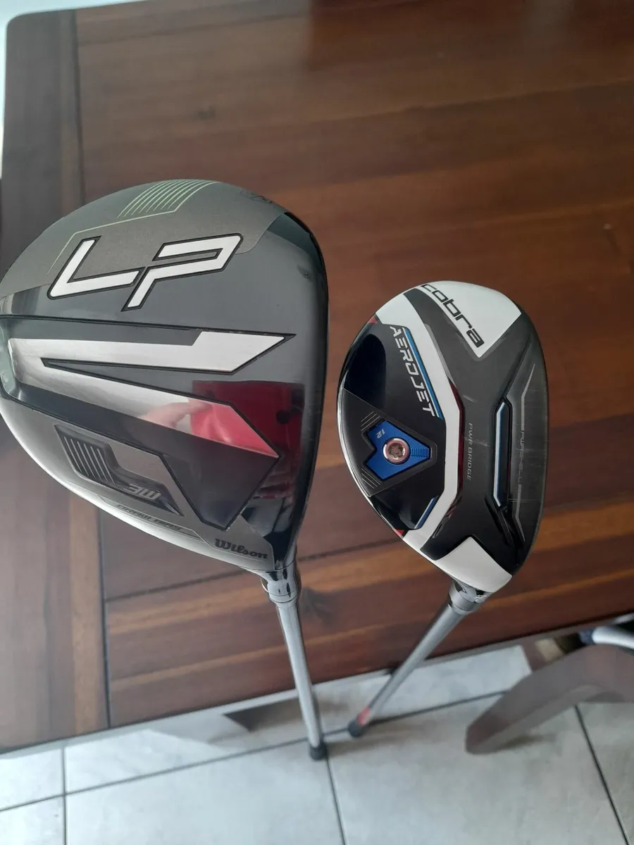 Golf clubs, 3 wood (wilson) hybrid (cobra) - Image 1