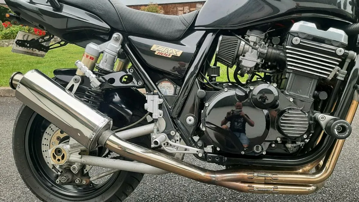 Zrx 1100 - Image 3