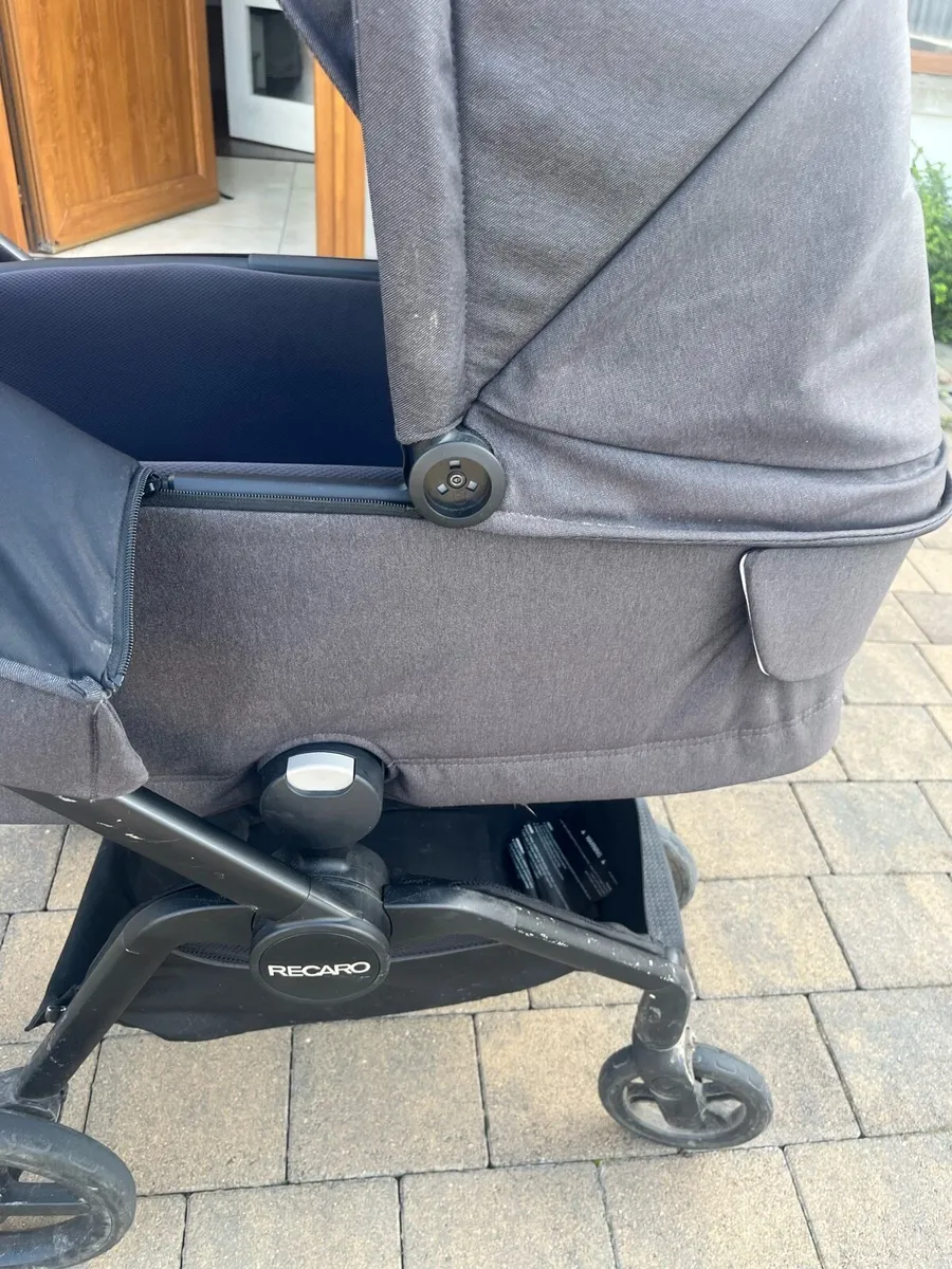 RECARO STROLLER - CELONA FRAME + SEAT UNIT - Image 4