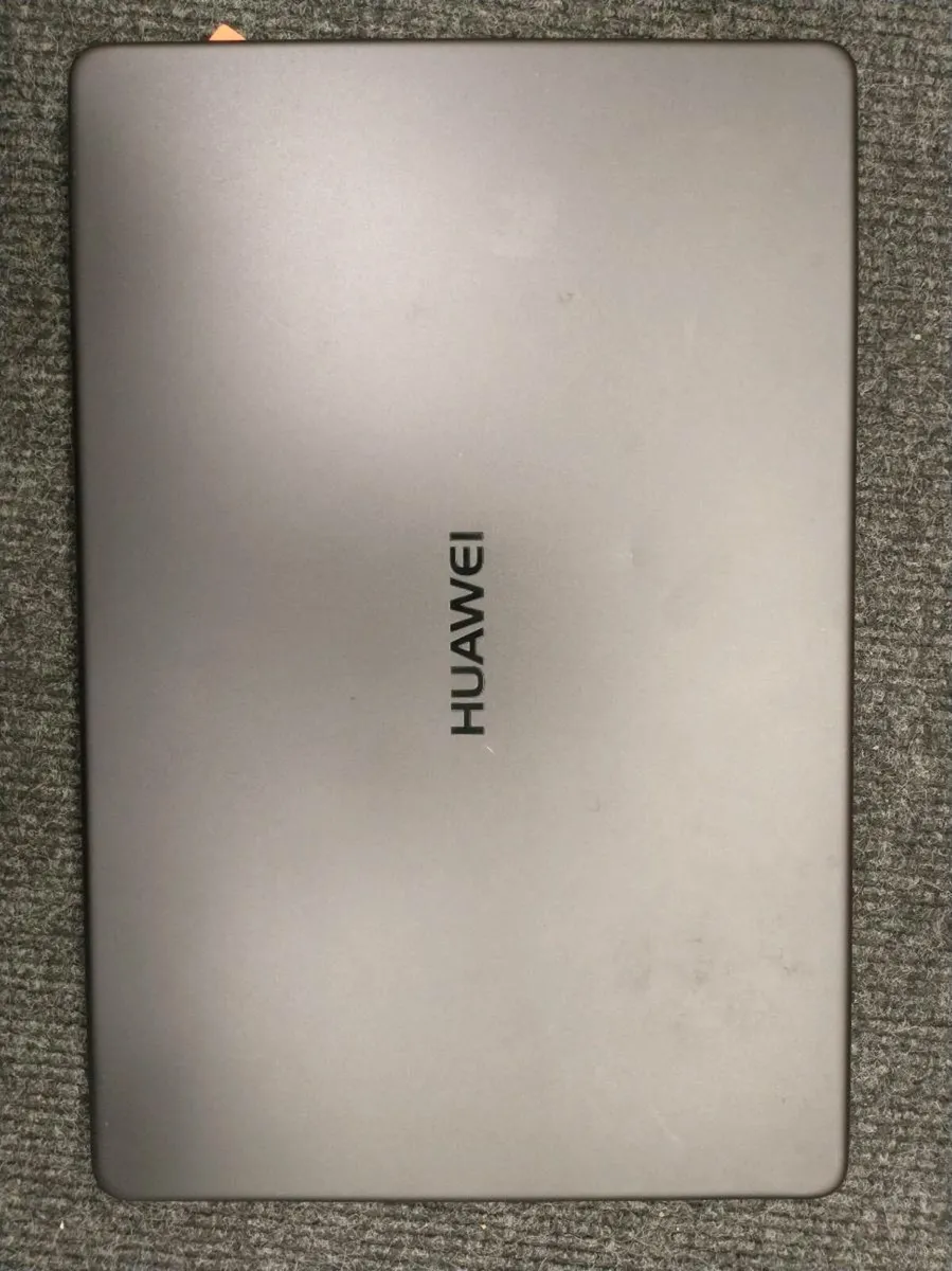 Laptop - Image 1