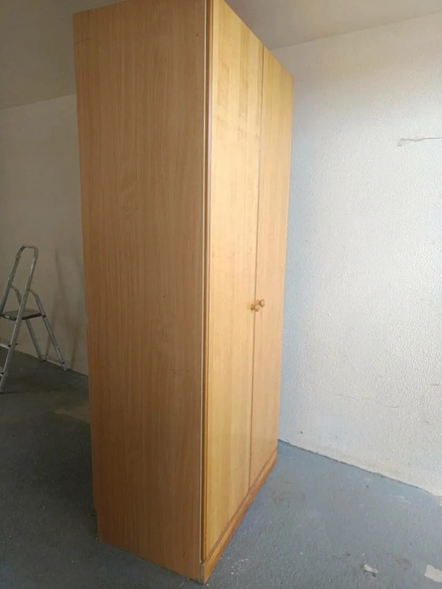 Wardrobe for garage usage/storage - Image 3