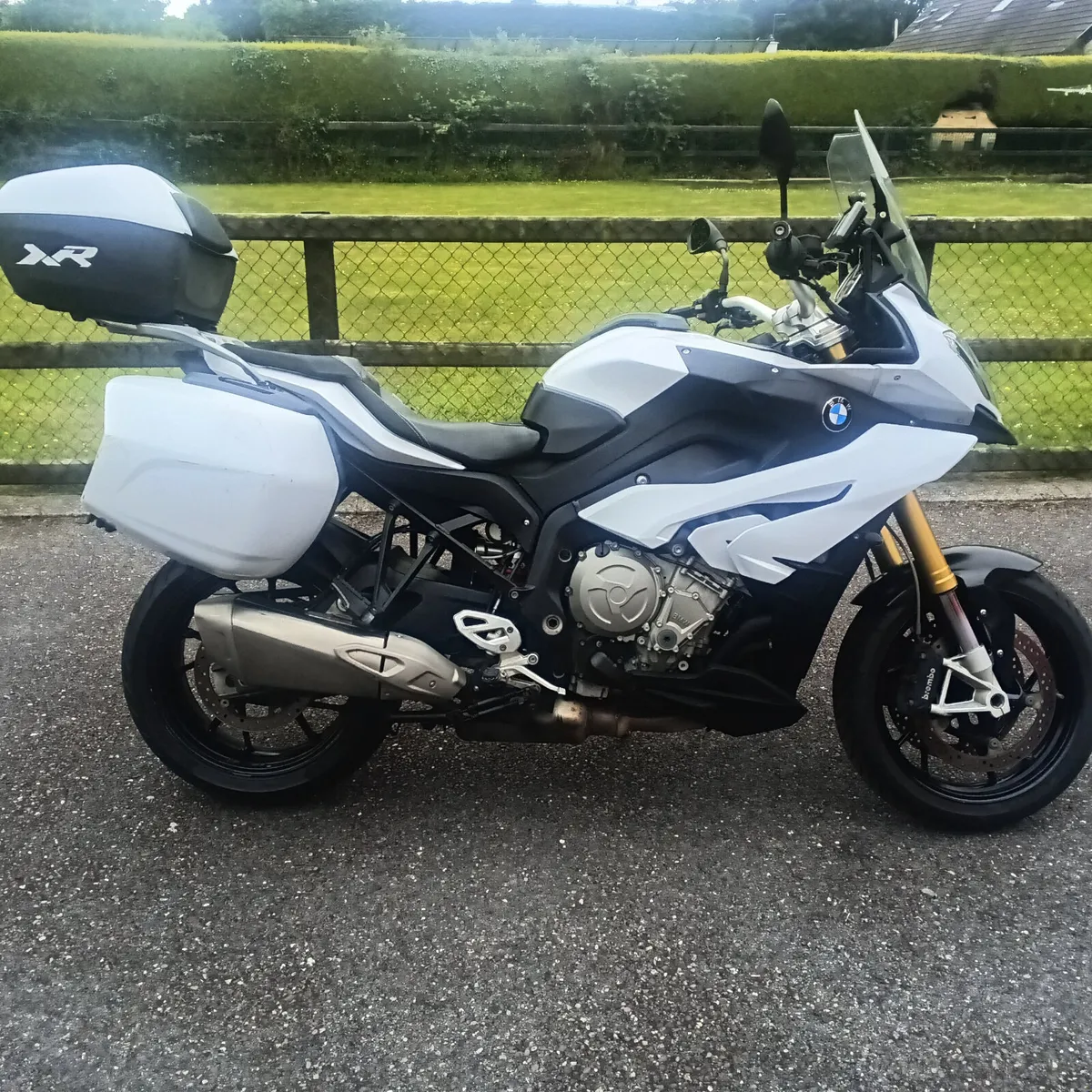 BMW S 1000 XR 2015 - Image 1
