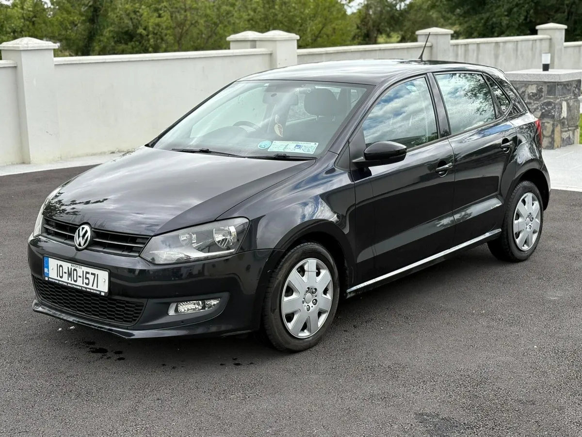 Volkswagen Polo 2010 - Image 2