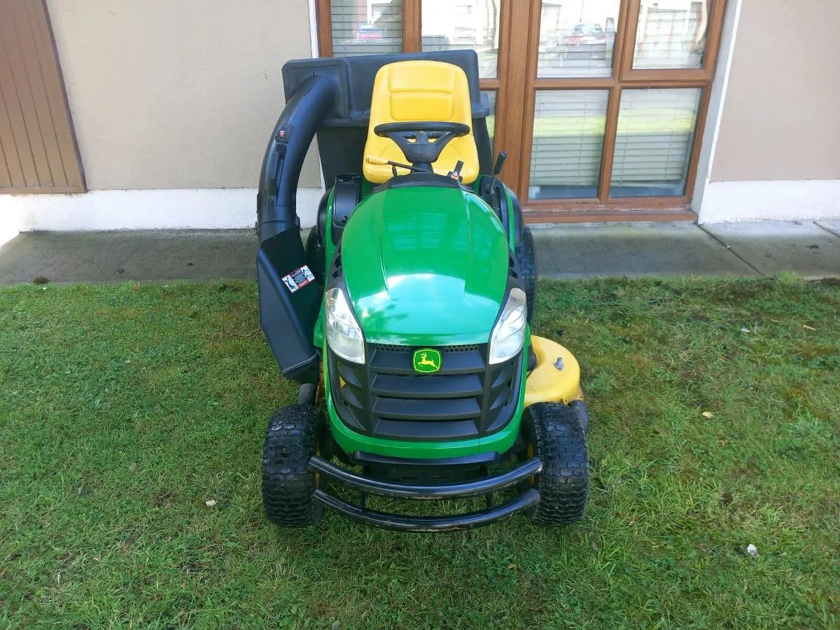 Ride on lawnmower 22hp - Image 2