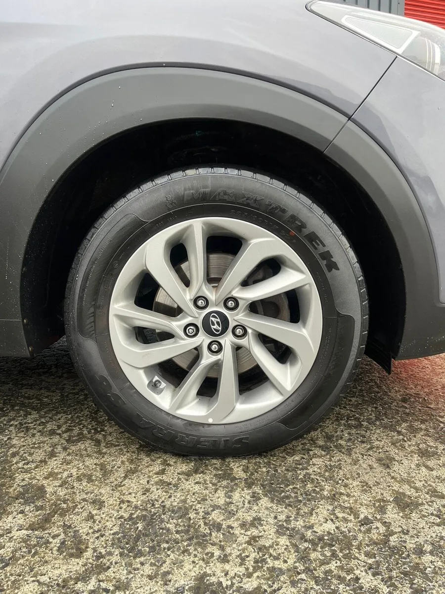 2016 Tucson Premium 1.7 - Image 4