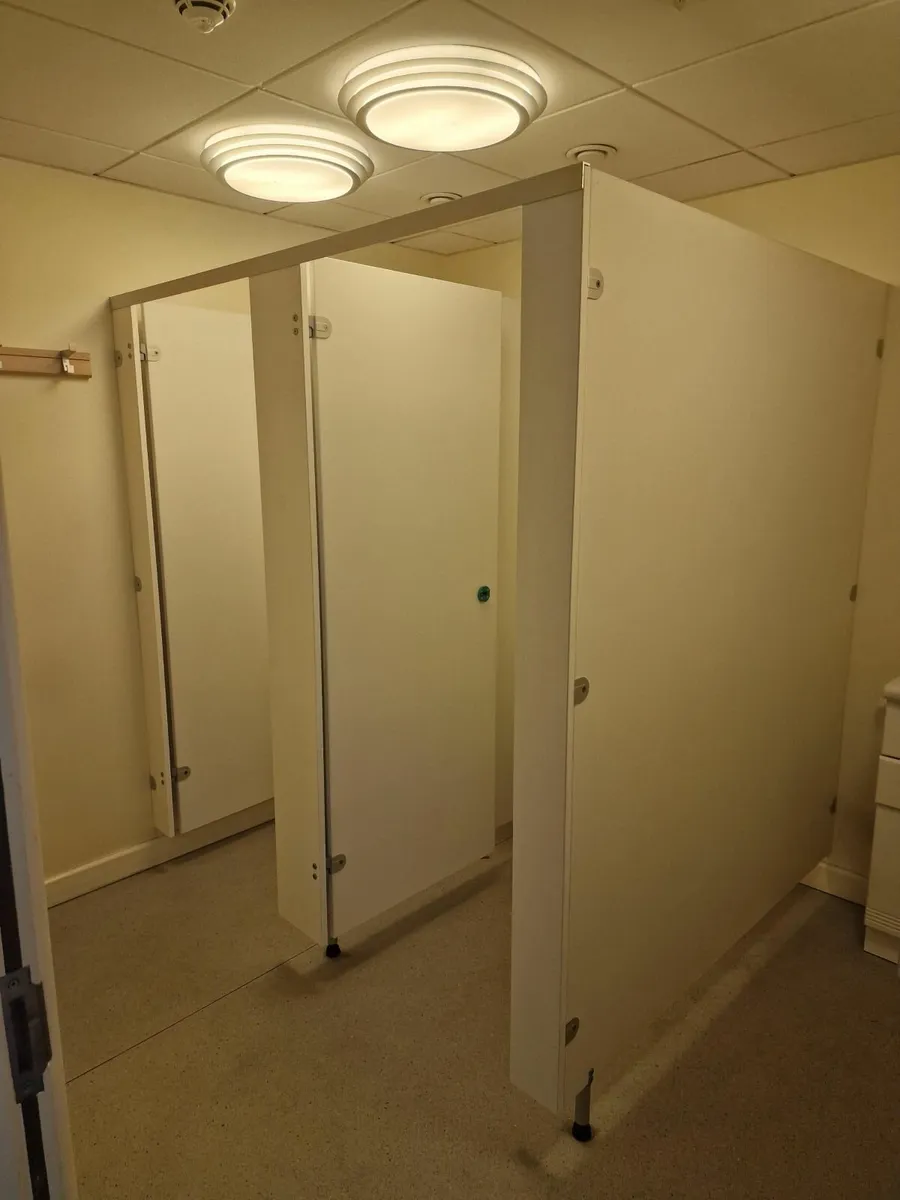 Toilet Cubicle's with Sanitaryware and Vanity - Image 1