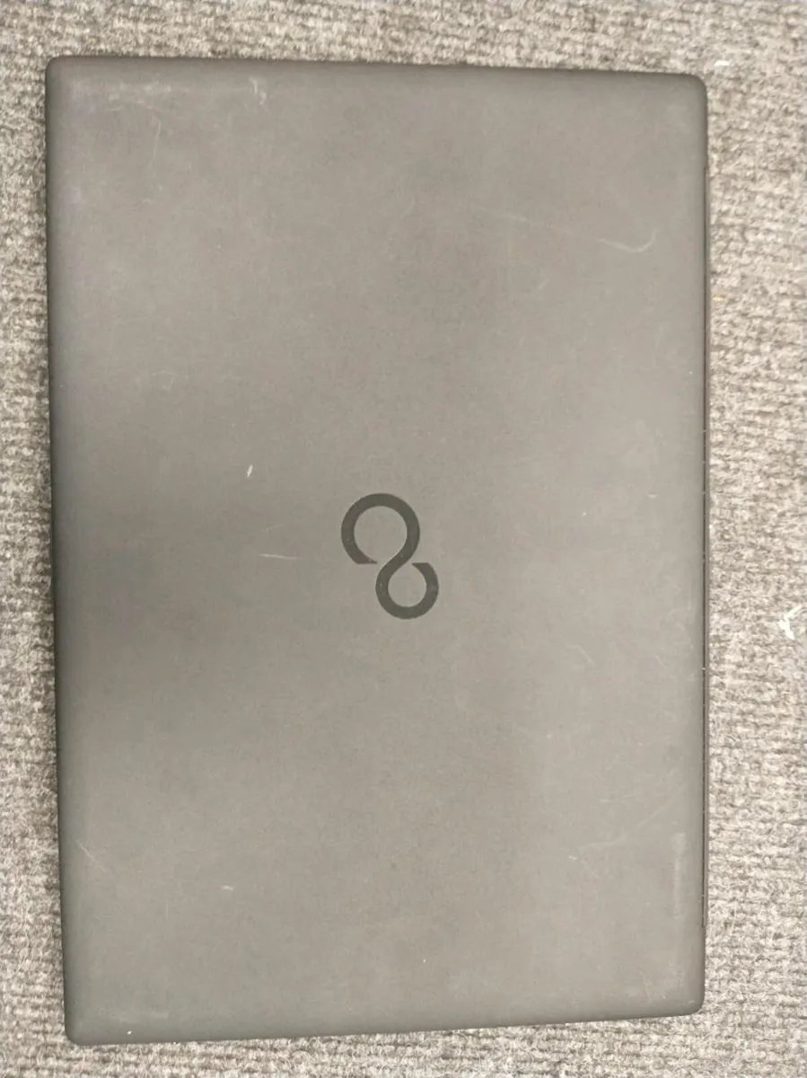 Laptop - Image 1