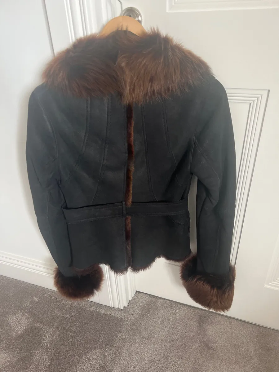 Karen Millen real sheepskin jacket fur lined. As n - Image 2