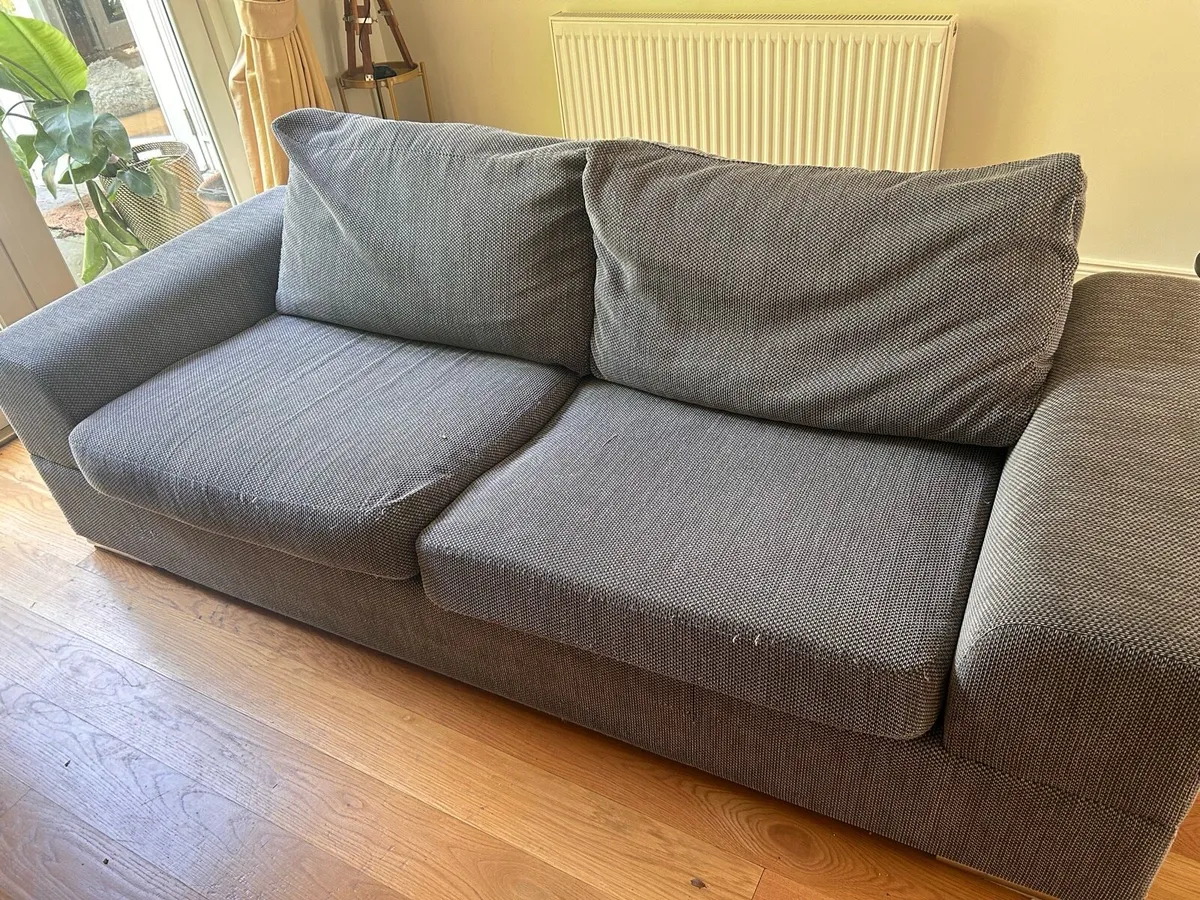 Free couch bed 3 seater - Image 1