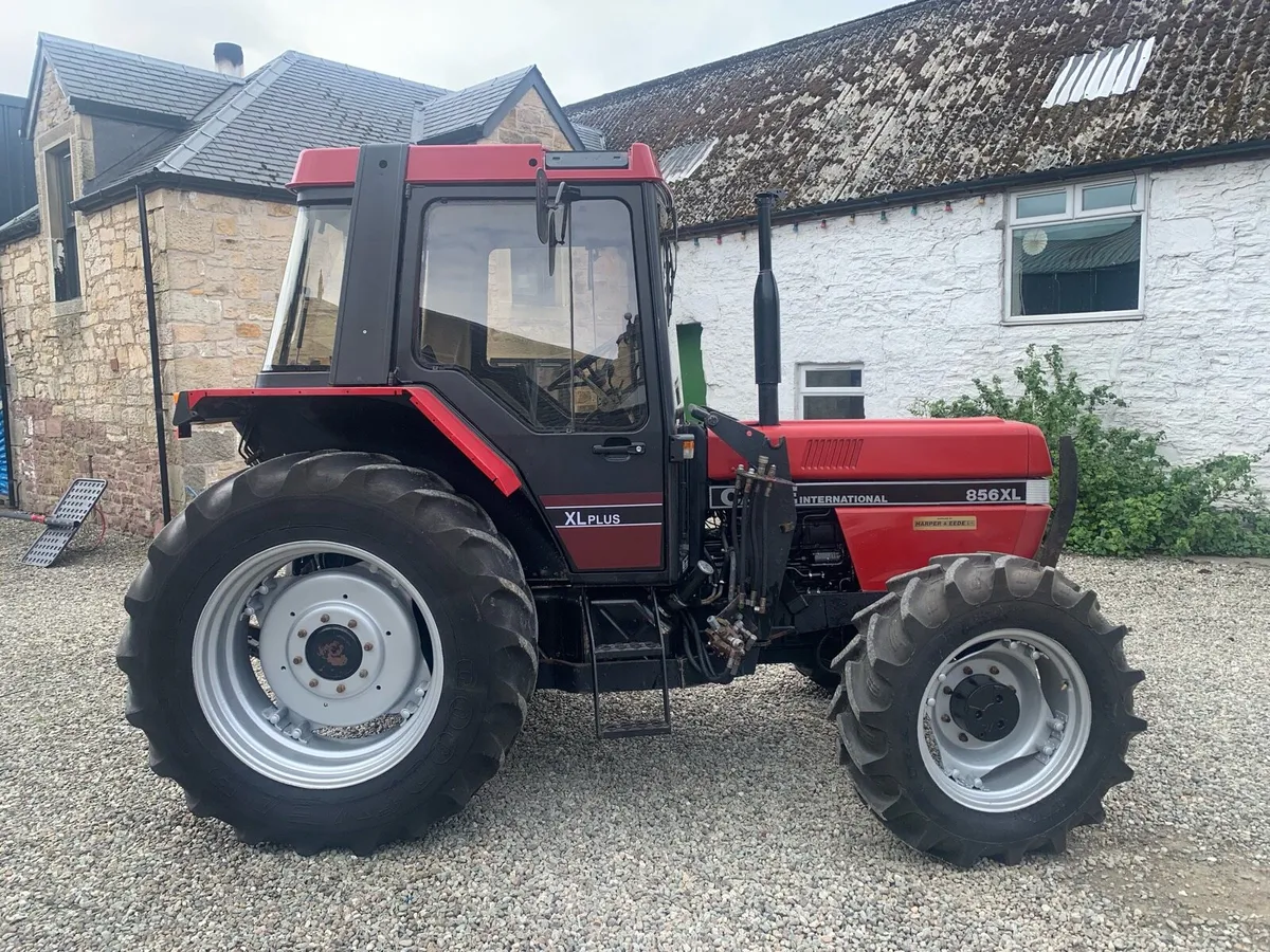 Case 856 XL PLUS (1996) - Image 4