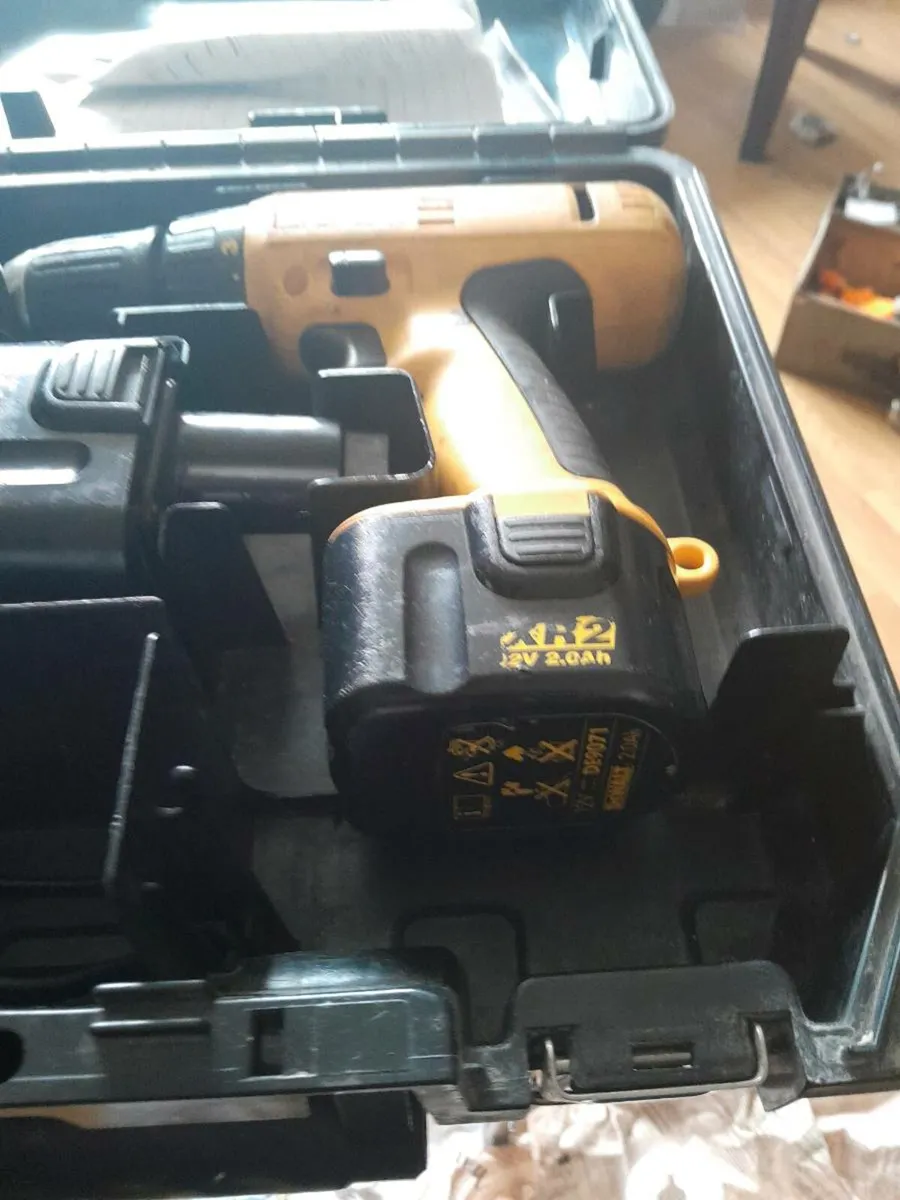 Dewalt drill - Image 2
