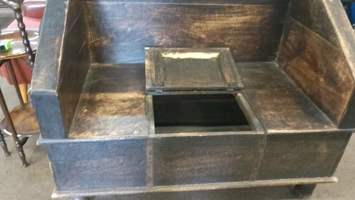 Rustic Oak Welsh Settle - Image 2