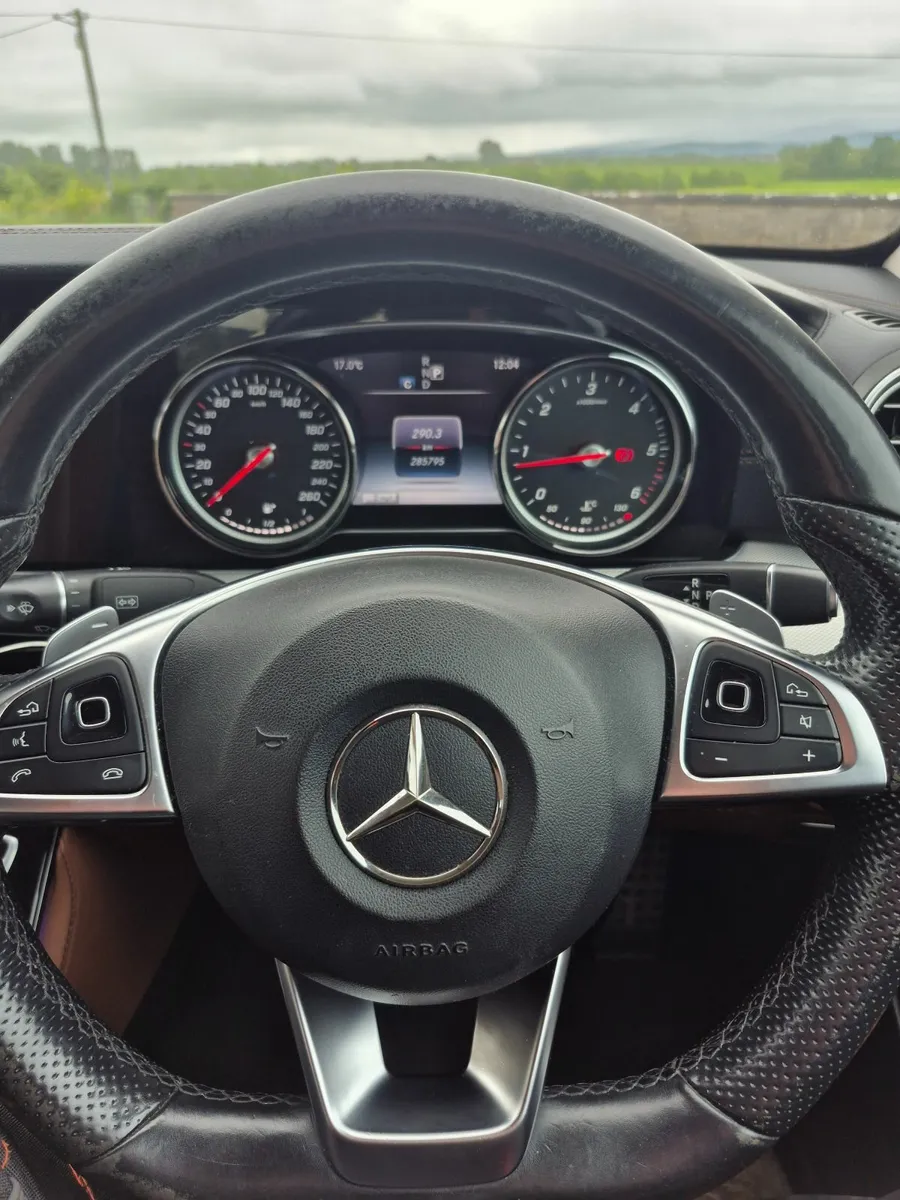 Mercedes-Benz E-Class 2016 - Image 3