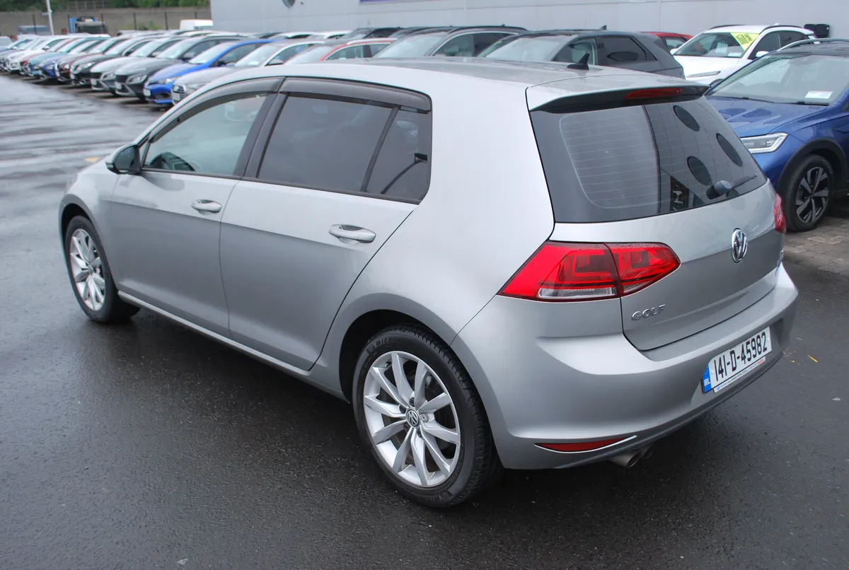 Volkswagen Golf 2014 - Image 3