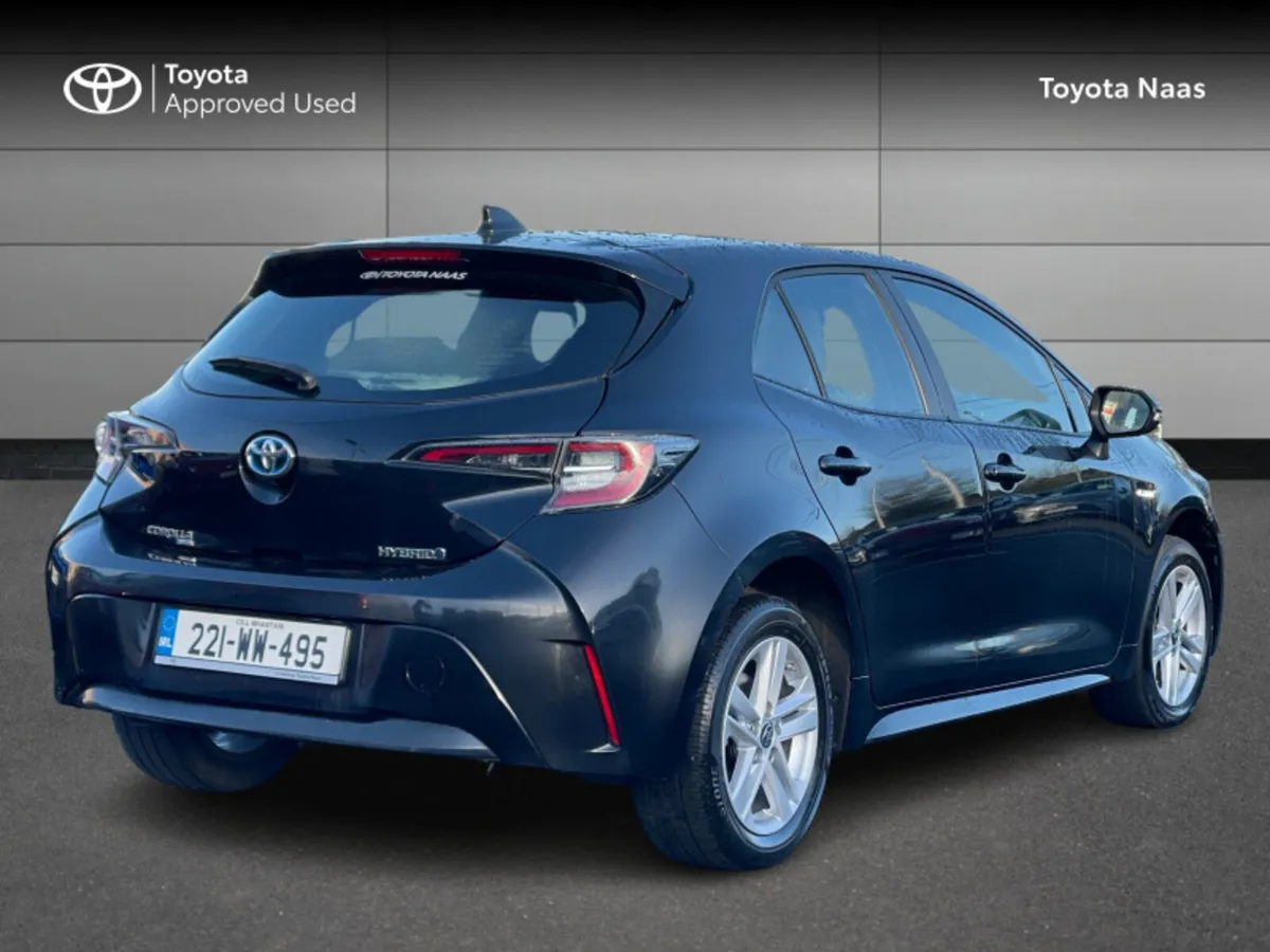 Toyota Corolla HYBRID LUNA - Image 2