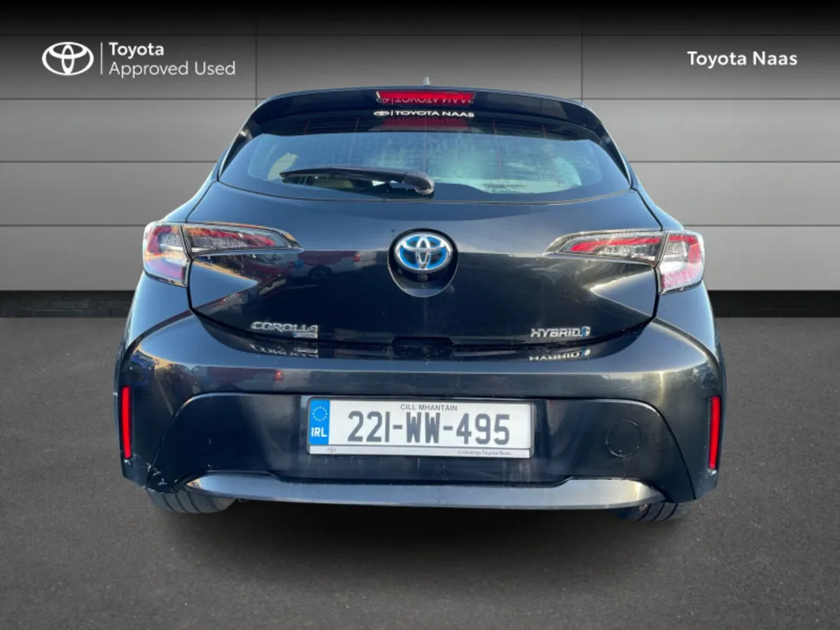 Toyota Corolla HYBRID LUNA - Image 4