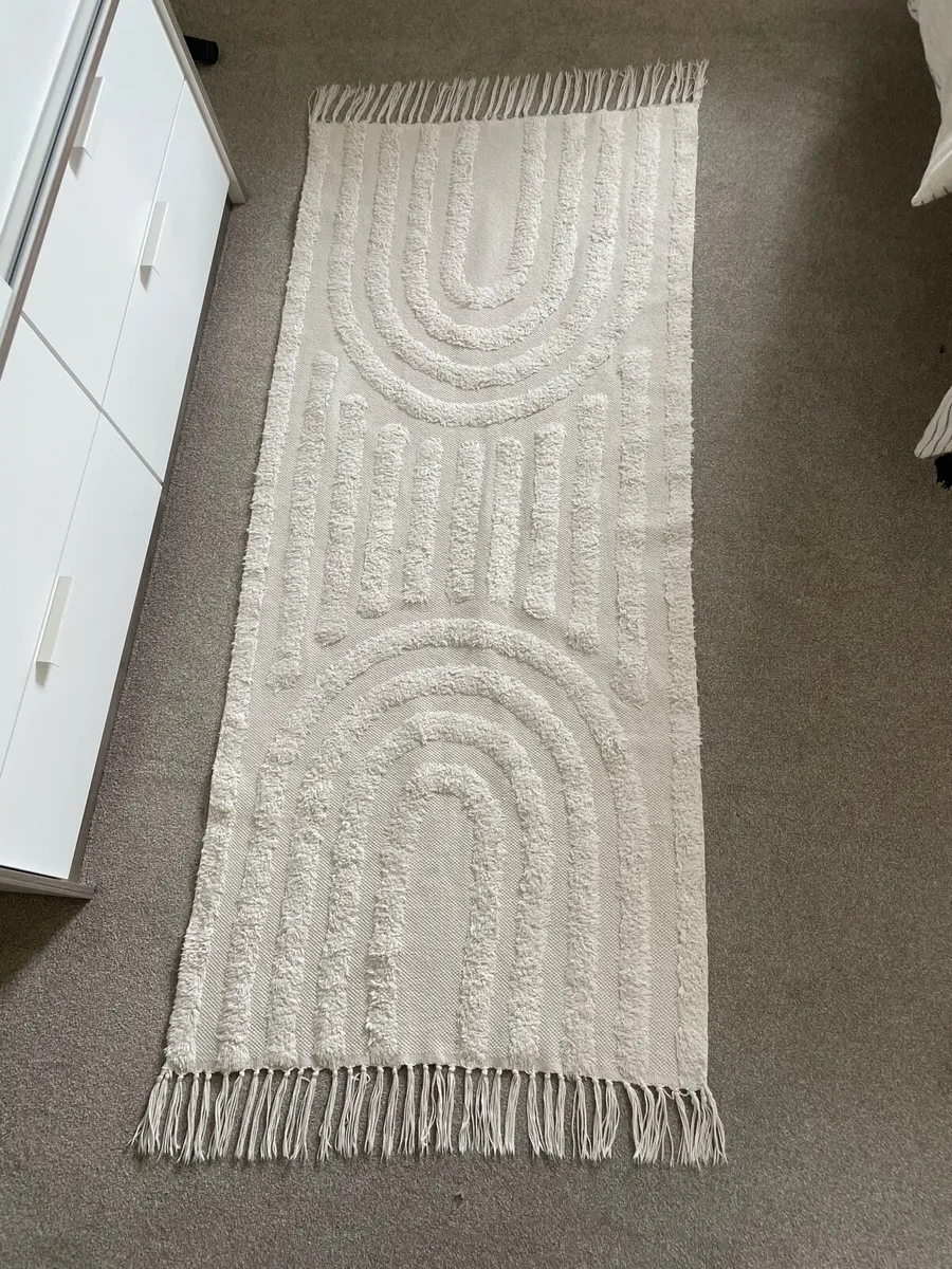 Rug - Image 1