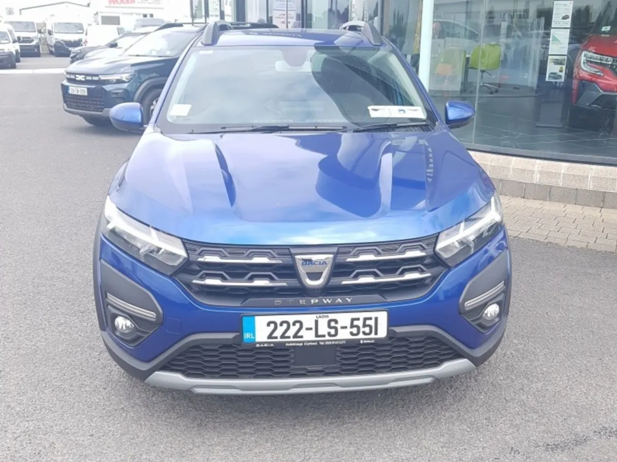 Dacia Sandero Stepway TCe 90 Stepway Comfort - Image 2