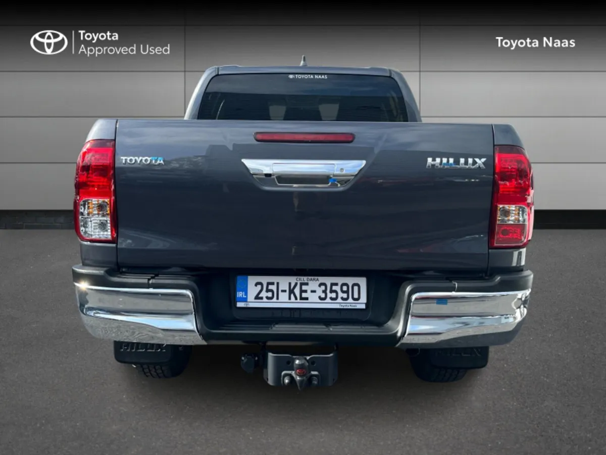 Toyota Hilux HILUX 2.4 SR5 D/CAB AUTO - Image 4
