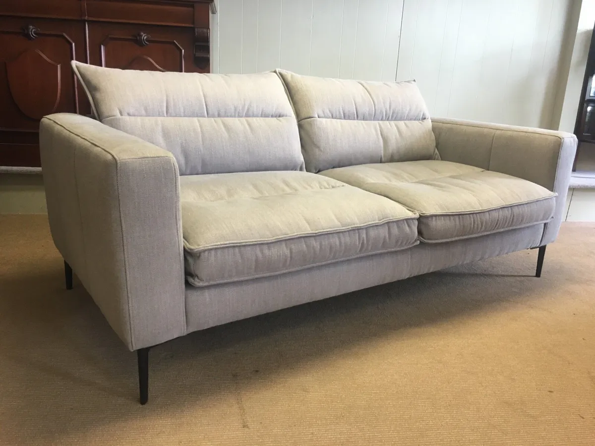Sofa - Alexander & James - Image 2