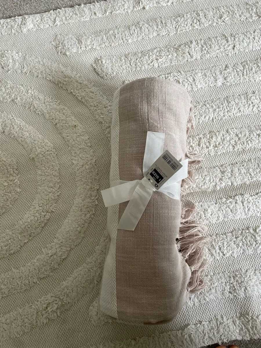 Blanket or cover - Image 1