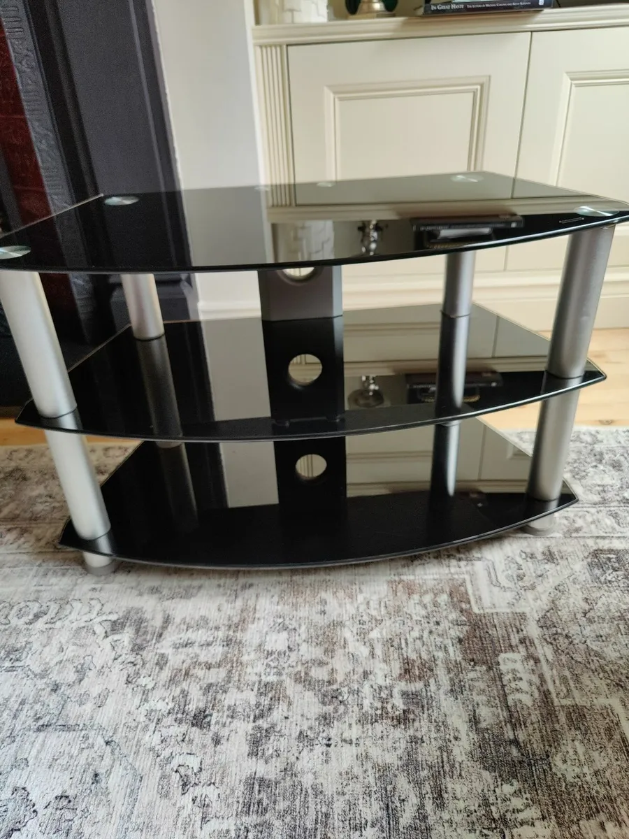 Tv stand - Image 2