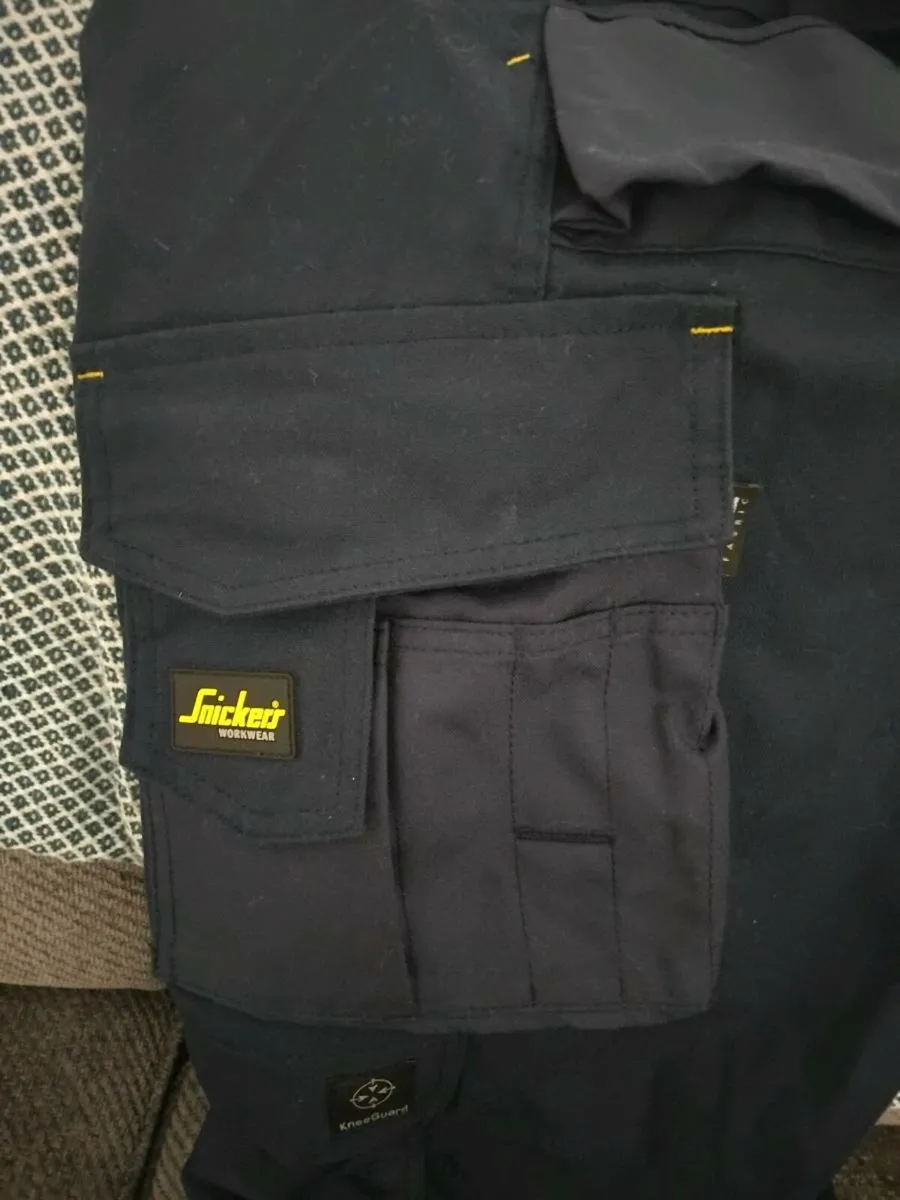 Workwear - Image 2
