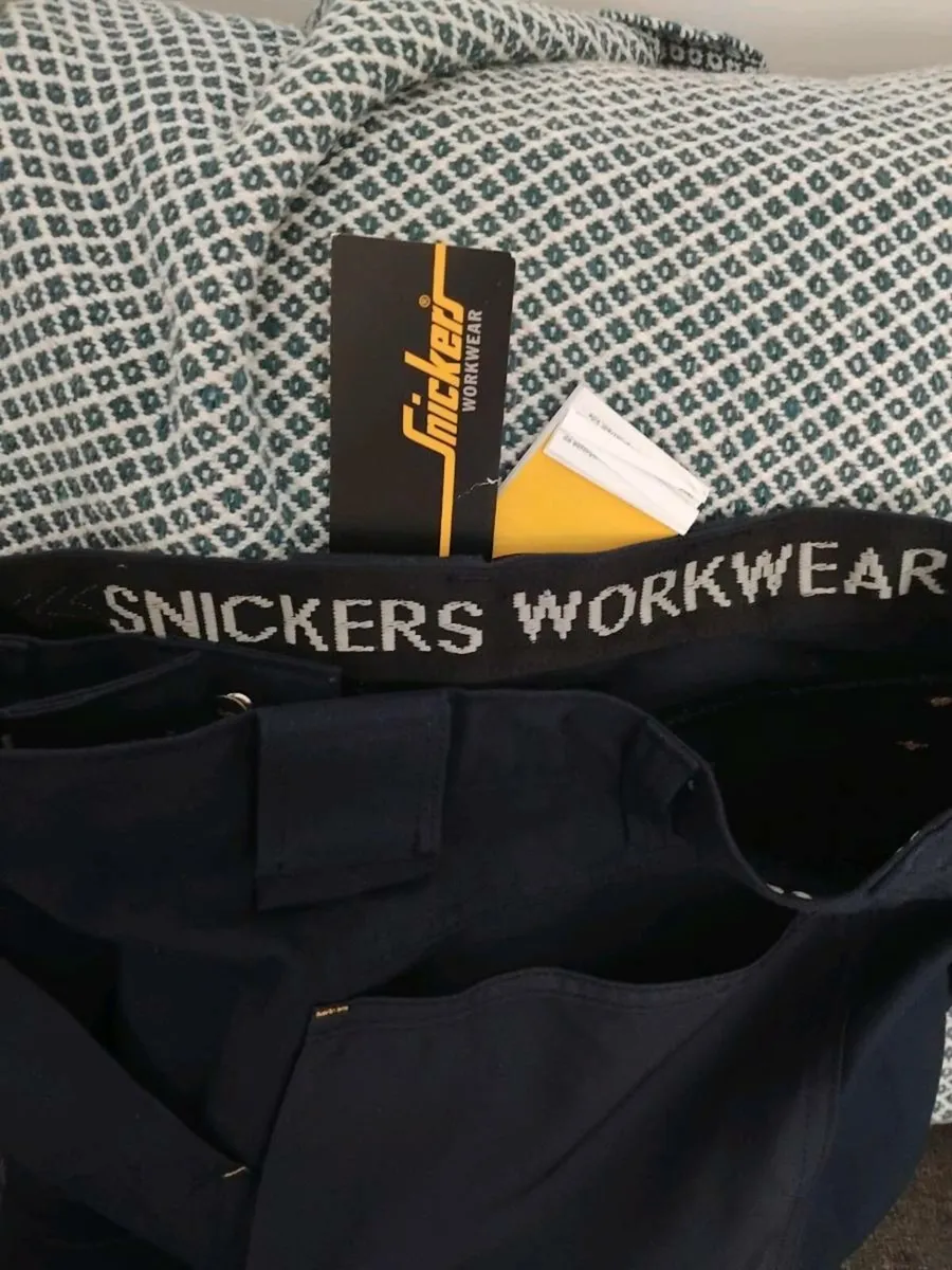 Workwear - Image 3