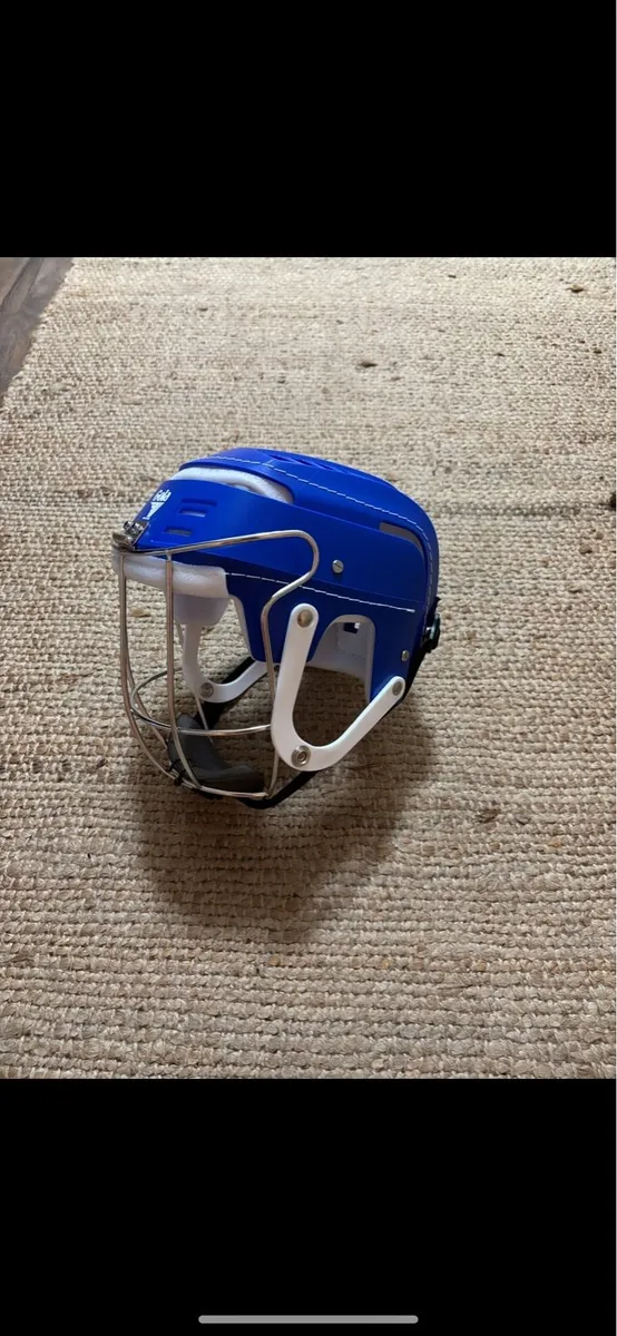 Gola helmet replicas - Image 4
