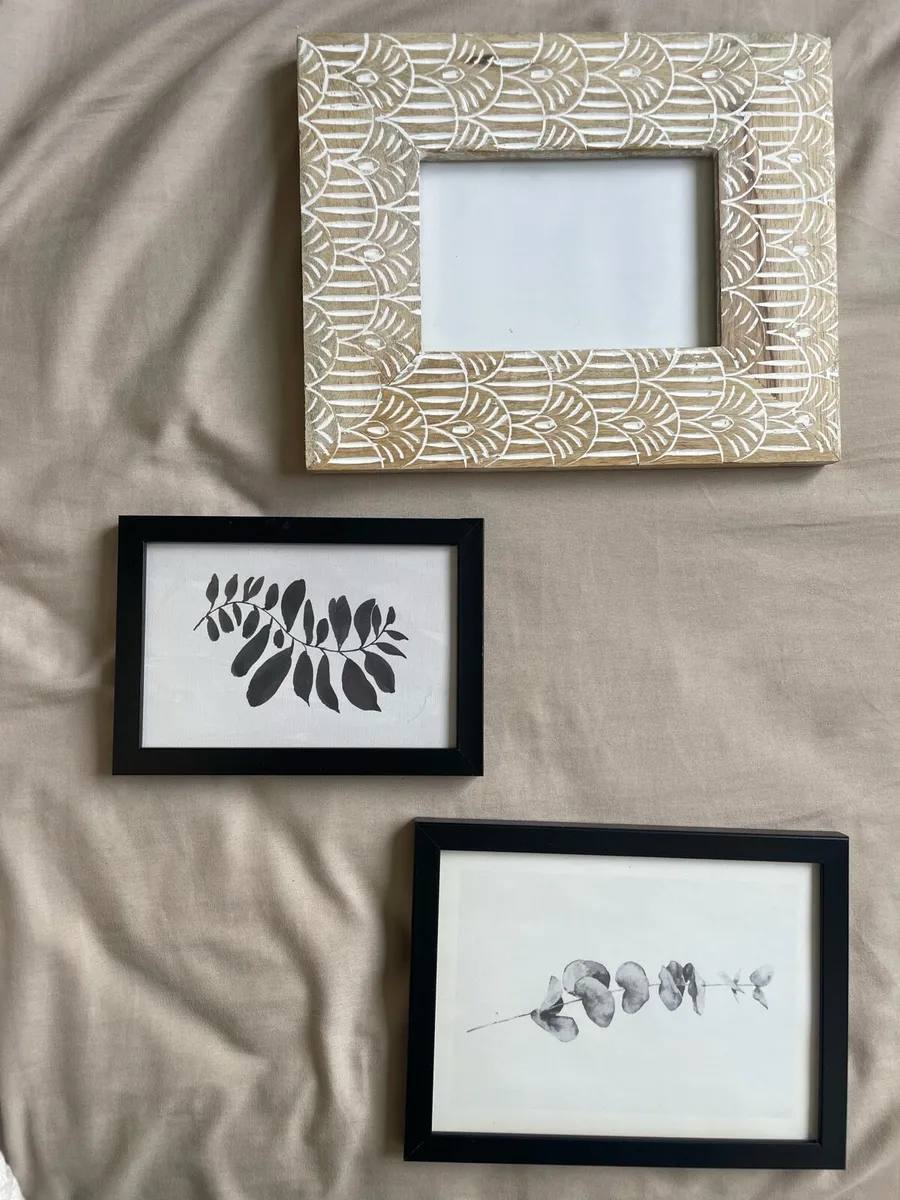 4 Picture frames - Image 1