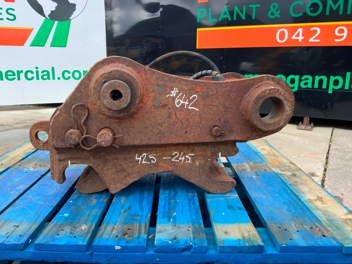 DOUBLE LOCK HYDRAULIC QUICK HITCH....65mm PINS... - Image 3