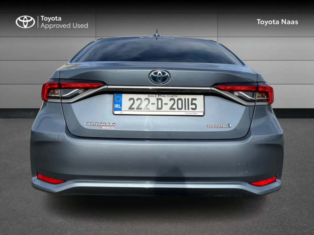 Toyota Corolla COROLLA SALOON SPORT - Image 4