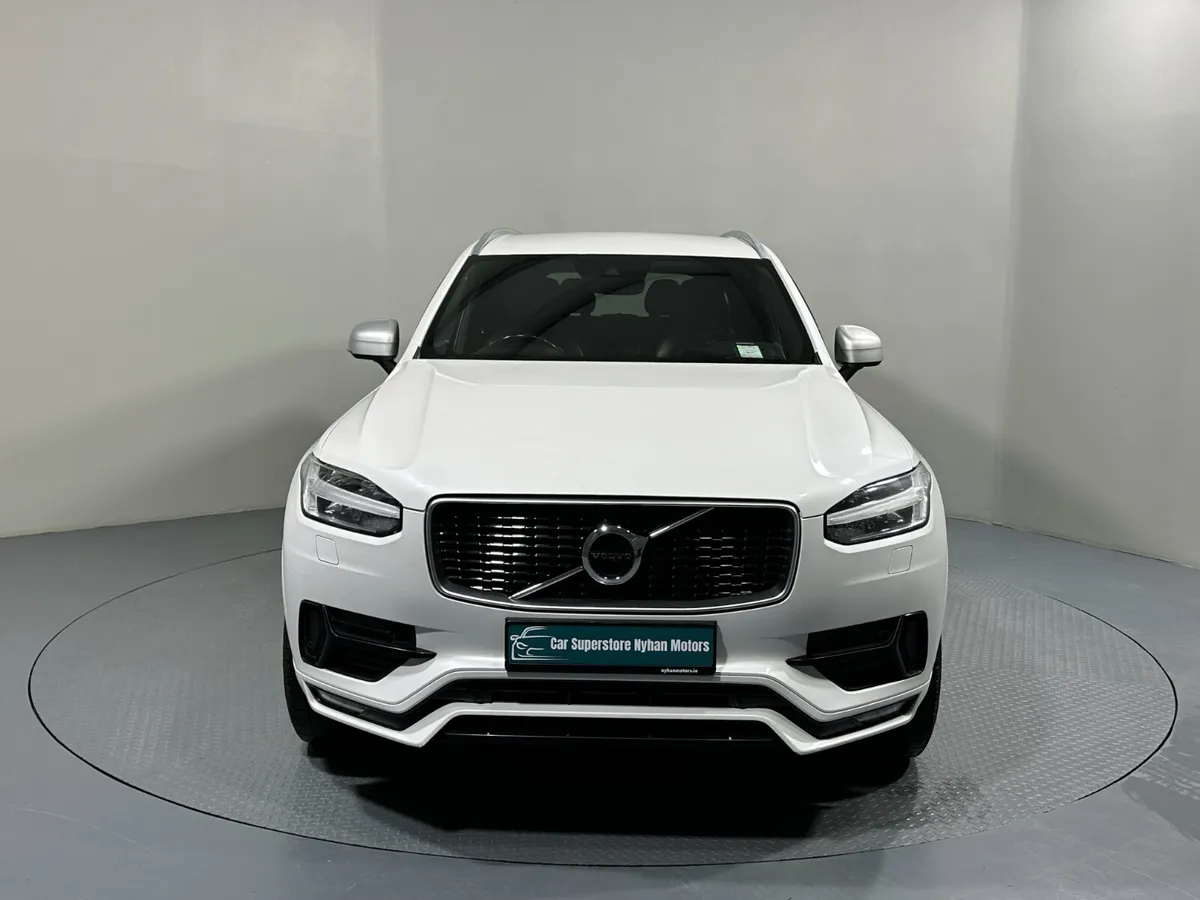 Volvo XC90 2.0 D5 R Design AWD 172 (2017) - Image 3