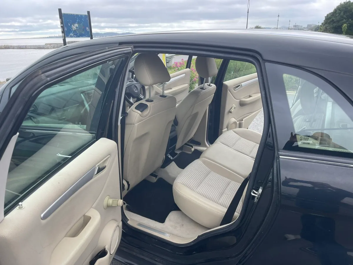 Merc B180 CDi Only 60,000 km - Image 3