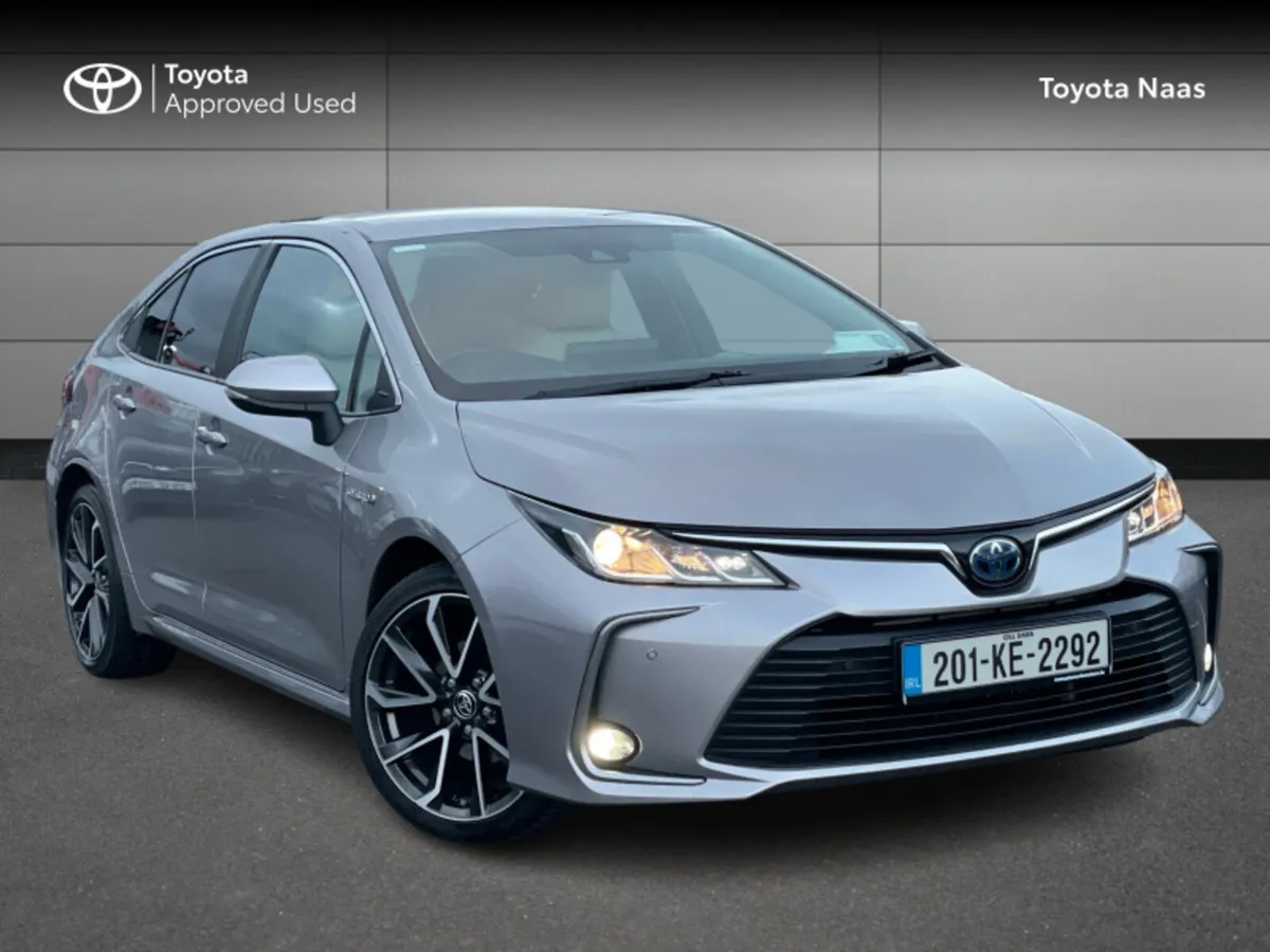 Toyota Corolla COROLLA HYBRID SOL SALOON - Image 1