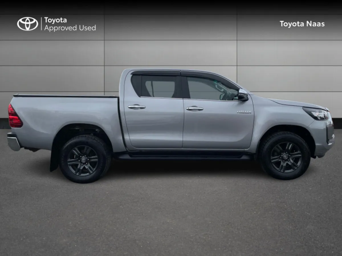 Toyota Hilux HILUX 2.4 SR5 DOUBLE CAB - Image 3