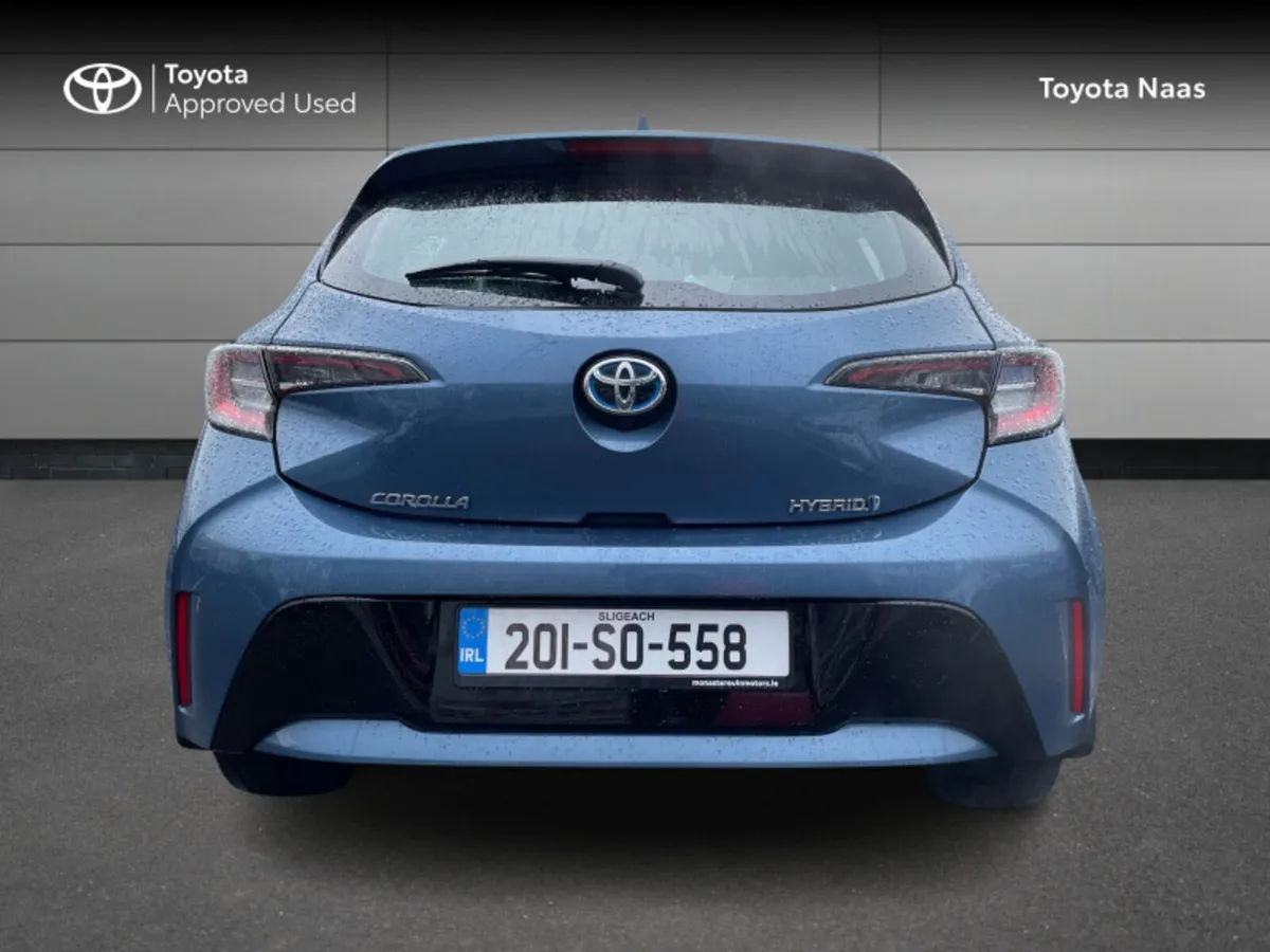 Toyota Corolla HYBRID LUNA H/B 4DR AUTO - Image 4